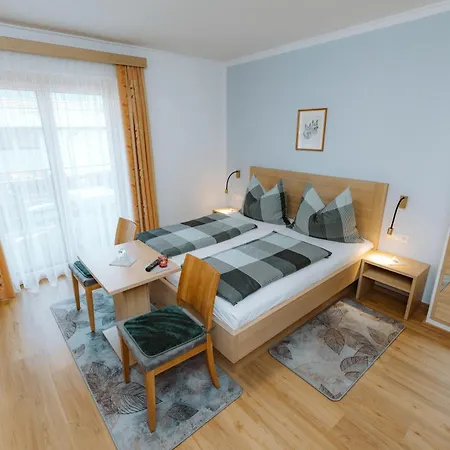 Haus Lackner Am In Kaernten Bed & Breakfast Weissensee